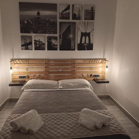 La Casa Del Rione Sanita' Hotel Napoli Bagian luar foto